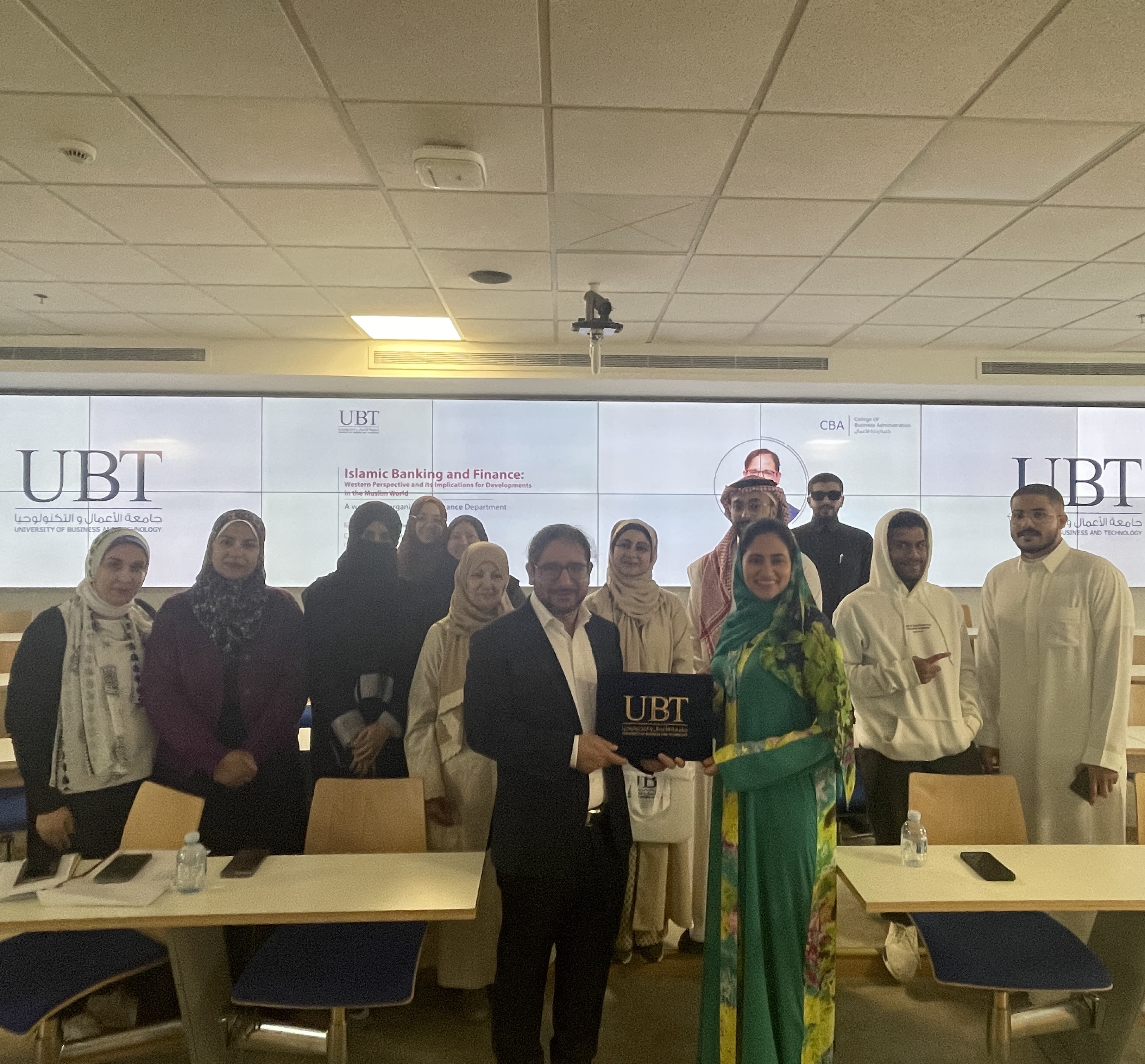 A Distinguished International Guest Speaker on Islamic Finance at CBA