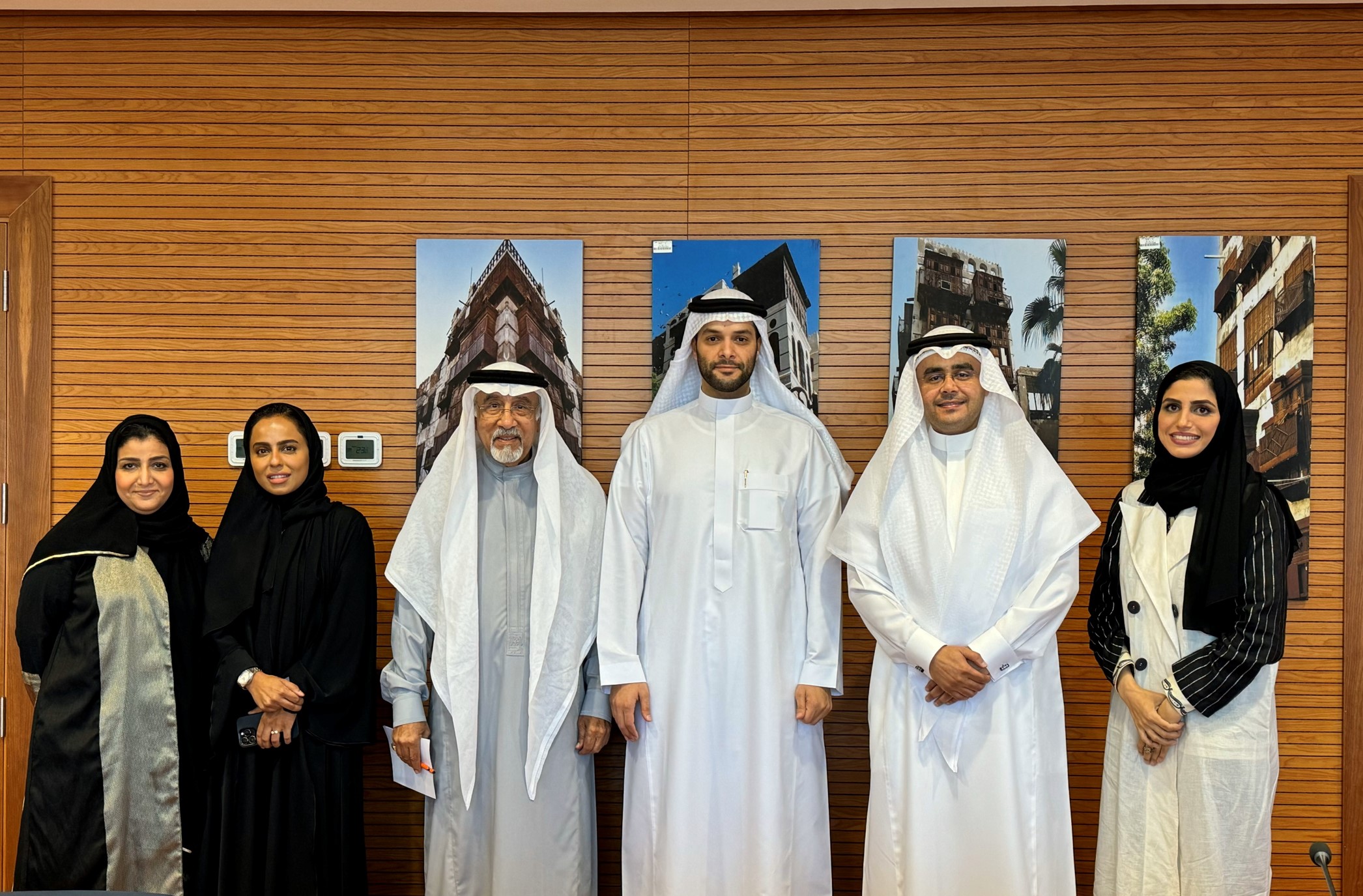 the Chief Executive Officer of the National Center for Family Businesses visit UBT